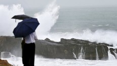 Chính quyền Nhật Bản đề xuất sơ tán 300.000 người do bão Jebi