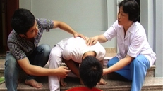 Ngộ độc thực phẩm và các cách xử trí tại nhà