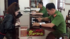 Các đối tượng được triệu tập tới cơ quan điều tra. Ảnh: Zing