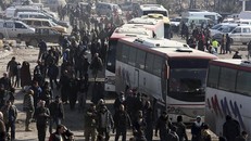 Chiến sự Syria: Phiến quân được vận chuyển từ Idlib sang Thổ Nhĩ Kỳ