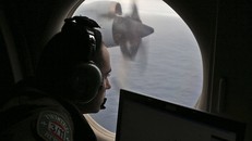 Gia đình các nạn nhân MH370 kêu gọi chính phủ Malaysia mở lại điều tra