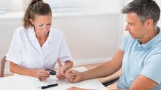 Phương pháp xét nghiệm máu giúp chuẩn đoán bệnh Alzheimer sớm 16 năm