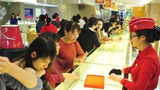 Ngày Vía Thần Tài có phải chỉ người kinh doanh mới được mua vàng?