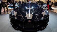 Bugatti 'trình làng' siêu xe đắt nhất thế giới trị giá 19 triệu USD