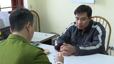 Đối tượng Nguyễn Trọng Trình tại cơ quan Công an. Ảnh: VnExpress