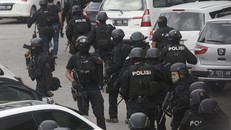 Biểu tình tại thủ đô Indonesia buộc cảnh sát sử dụng hơi cay