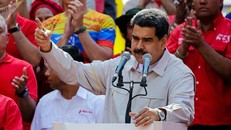 Venezuela bị chia làm hai nửa trong ngày kỷ niệm 208 năm độc lập