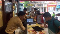 Giá vàng ngày 19/8: Vàng sụt giảm trong phiên đầu tuần