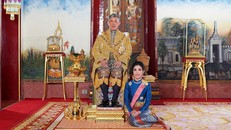 Thái Lan công bố hình ảnh hiếm về Quốc vương và Hoàng quý phi 