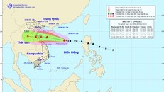 Bão Podul đổ bộ vào bờ biển Thanh Hóa-Quảng Bình, giật cấp 11