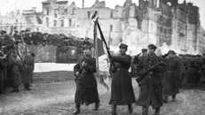 Nga nhắc nhở Ba Lan về vai trò của Liên Xô trong Thế chiến II