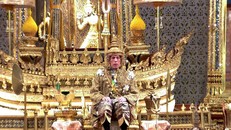 Hoàng gia nào nắm giữ nhiều của cải nhất thế giới?