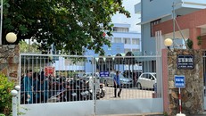 Hiện trường vụ nổ bị phong tỏa. Ảnh: Thanh Niên