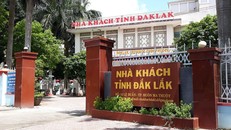 Kỷ luật Giám đốc nhà khách Đắk Lắk bị nhân viên tố 'gạ tình'