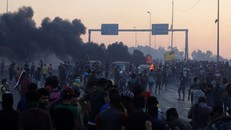 Biểu tình tại Iraq khiến hơn 100 người thiệt mạng