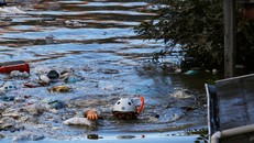 Sau bão Hagibis, Nhật Bản tiếp tục hứng chịu cảnh lũ lụt 