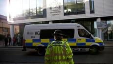 Xét xử tài xế chở container chứa 39 thi thể tại Anh