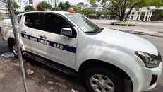 Chiếc xe dán dòng chữ lớn "An ninh miền Bắc". Ảnh: CAND