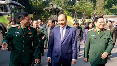 Thủ tướng dự Hội nghị quân chính toàn quân 2019