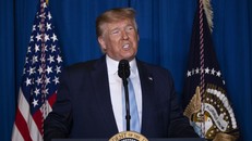 Trump 'bật đèn xanh' cho vụ kết liễu tướng Iran