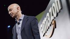 Forbes: Jeff Bezos xây chắc ngôi vị người giàu nhất thế giới
