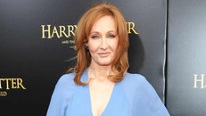  J.K Rowling phát hành sách miễn phí cho trẻ nhỏ