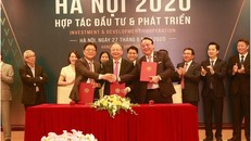 Đại diện Tp Hà Nội và Tập đoàn Tân Hoàng Minh ký kết biên bản ghi nhớ cam kết đầu tư dự án Thành phố vệ tinh thông minh Xuân Mai Smart City.