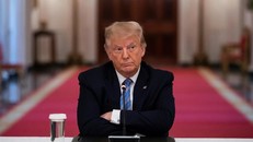 Trump từng cân nhắc bán Puerto Rico