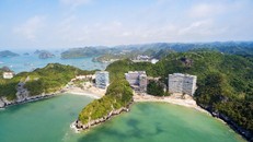 Flamingo Cat Ba Resorts là đứa con tinh thần kết hợp nhiều giá trị cốt lõi của Flamingo Holding Group, một trong những thương hiệu bất động sản nghỉ dưỡng hàng đầu Việt Nam.