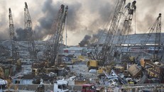 Hiện trường nơi xảy ra vụ nổ tại Beirut. Ảnh: AP