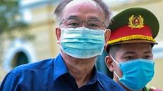 Ông Nguyễn Thành Tài đến tòa sáng 17/9.