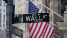Chứng khoán phố Wall tăng mạnh sau ngày bầu cử