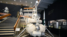 Công bố tài liệu về cuộc đua lên Mặt trăng giữa Mỹ và Liên Xô