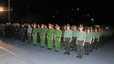 Công an tỉnh Đồng Nai ra quân trấn áp tội phạm.