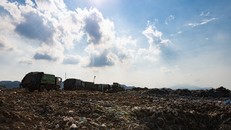 Xử lý sự cố tại bãi rác Nam Sơn: Bước đầu đã có những kết quả tốt