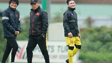 Bác sĩ Choi Ju-young giải đáp chấn thương của Quang Hải và Tiến Linh