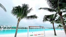 Biển hồ nước mặn nhân tạo lớn nhất Việt Nam và thứ 5 trên thế giới tại Vinhomes Ocean Park đang gấp rút chuẩn bị cho ngày khai trương 