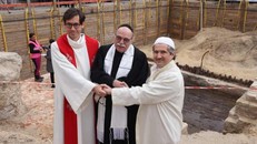 Nhà thờ 'hợp nhất' Hồi giáo, Do Thái giáo và Cơ đốc giáo