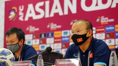 HLV Park Hang-seo phát biểu sau trận đấu. Ảnh: VFF