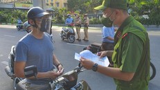 6 nhóm đối tượng được cấp giấy đi đường tại Hà Nội