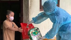 Thành phố Hồ Chí Minh hỗ trợ trẻ mồ côi do COVID-19
