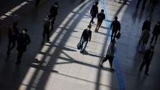 Bẫy nợ tín dụng của Hàn Quốc