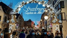  Chợ Giáng sinh Strasbourg 'hồi sinh'