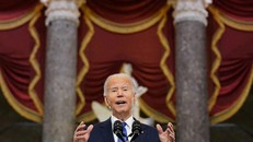 Tổng thống Biden công kích Donald Trump