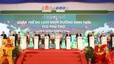 Lãnh đạo, nguyên lãnh đạo Trung ương và các Ban, Bộ, Ngành; lãnh đạo các tỉnh Phú Thọ, Sơn La, Thái Nguyên và lãnh đạo Tập đoàn FLC bấm nút động thổ.