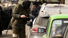 Ukraine bác bỏ lời kêu gọi đầu hàng của Nga tại Mariupol