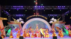 Chương trình nghệ thuật 'Linh thiêng nguồn cội - Đất Tổ Hùng Vương'