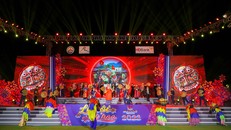 Rực rỡ sắc màu Lễ hội Kỳ Hoa 2022