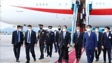Thủ tướng Nhật Bản bắt đầu thăm chính thức Việt Nam