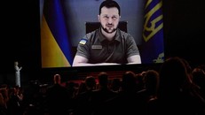 Tổng thống Ukraine trích lời 'vua hề' Chaplin tại LHP Cannes 2022